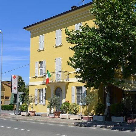 ホテルMastroianni'S Bed & Bistro パルマ エクステリア 写真